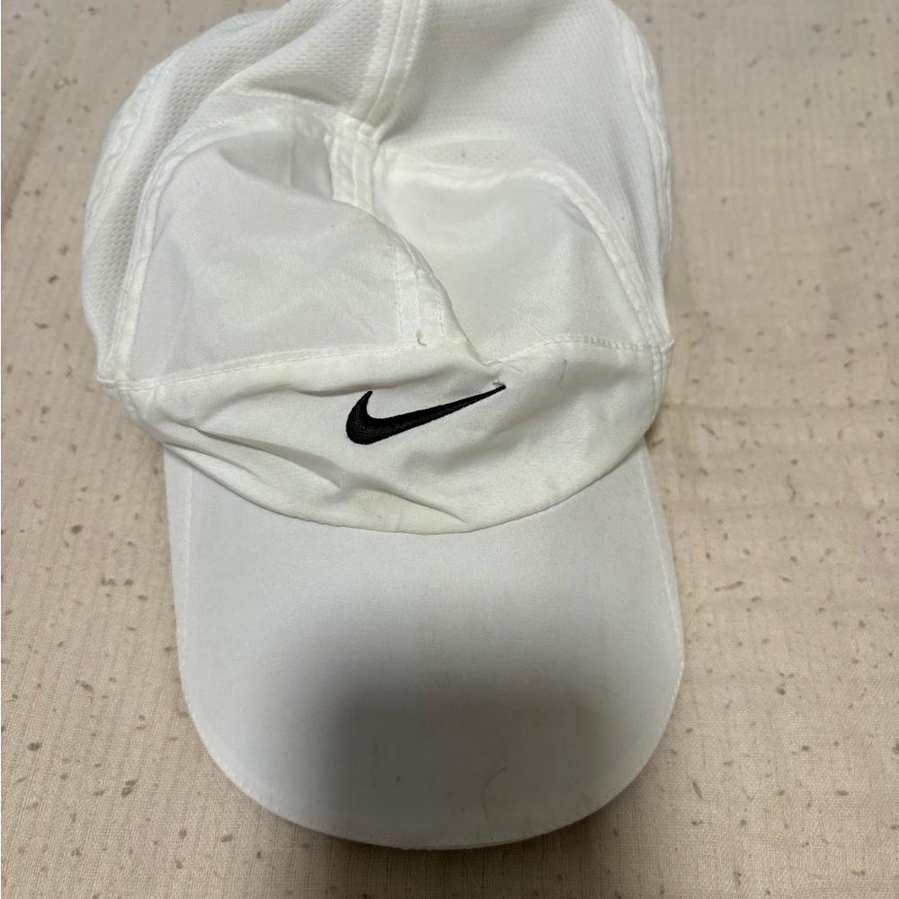Nike Classic White Hat